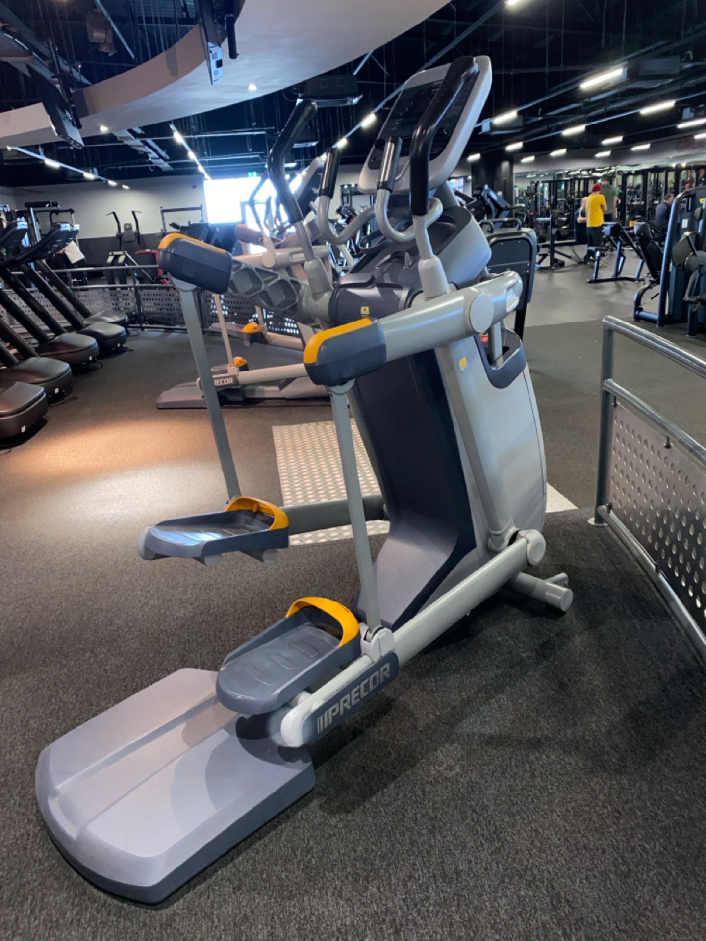 Precor AMT - Image 8 of 12