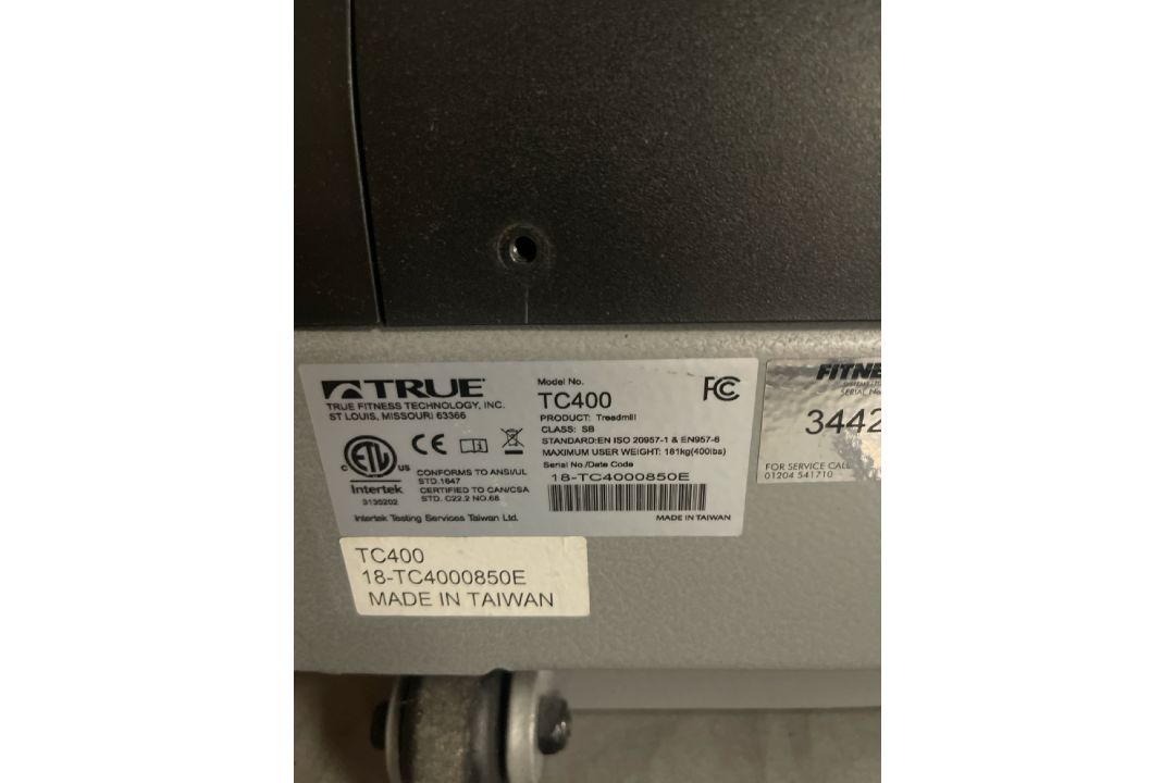 True Fitness Treadmill TC400 - Image 5 of 11