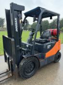 2017 Doosan G25E-5 2.5 Tonne Gas Forklift, 6351 Hours, 3.2m Duplex Mast With Side Shift