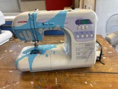 Janome Decor Computer Sewing Machine
