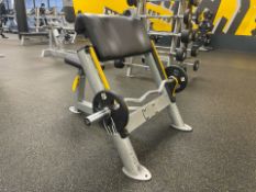 Preacher Curl Station