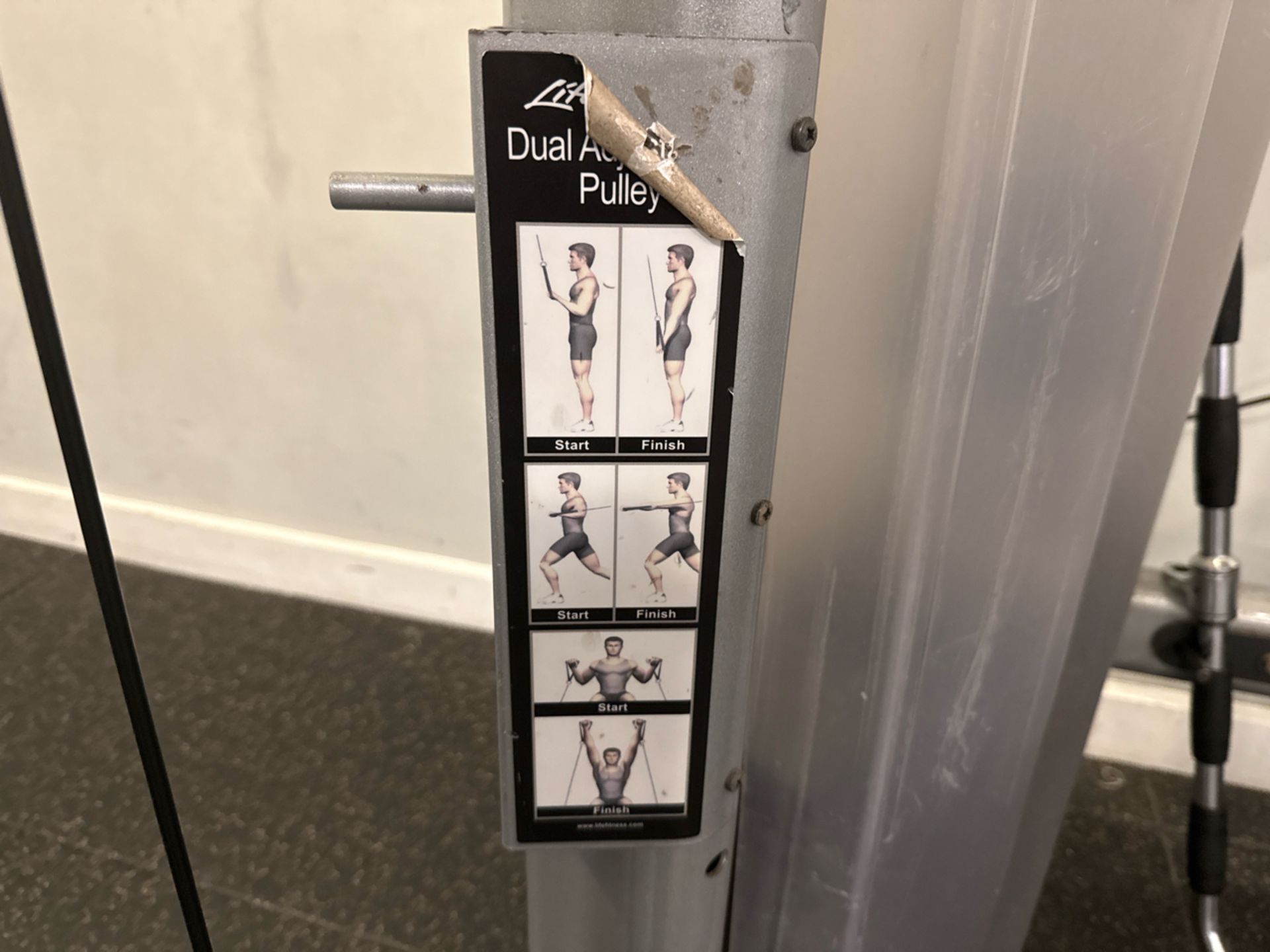 Life Fitness Dual Action Pulley - Image 3 of 13