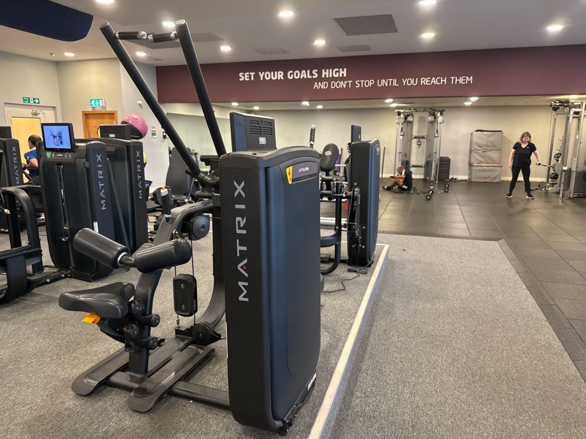 Matrix Ultra Series Lat Pulldown With ITC - Image 6 of 10