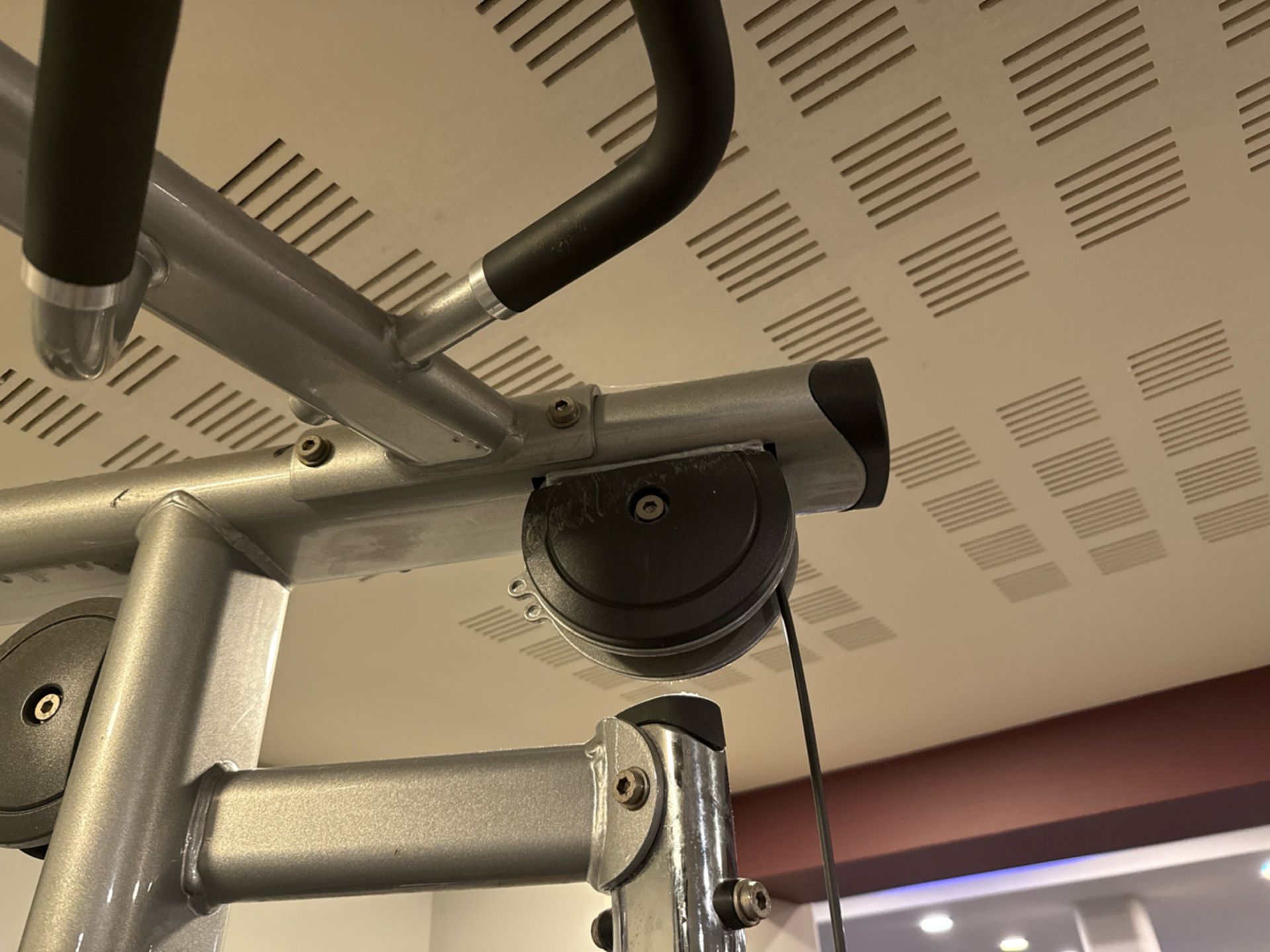 Life Fitness Dual Action Pulley - Image 10 of 13