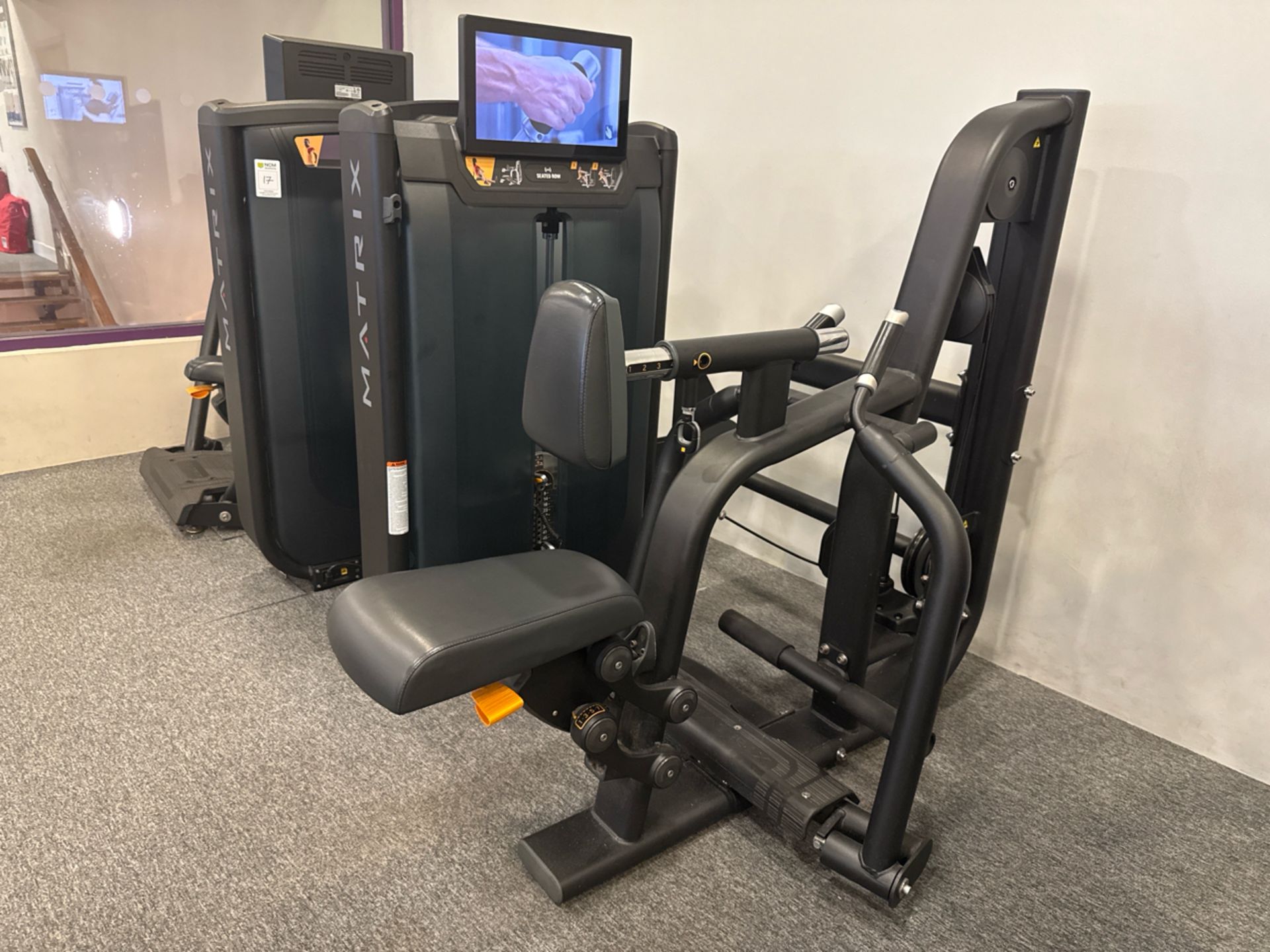 Matrix Ultra Series Seated Row With ITC - Image 5 of 10