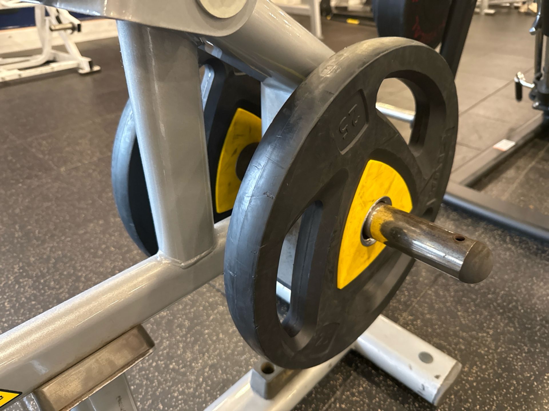 Life Fitness Calf Raise - Image 6 of 8