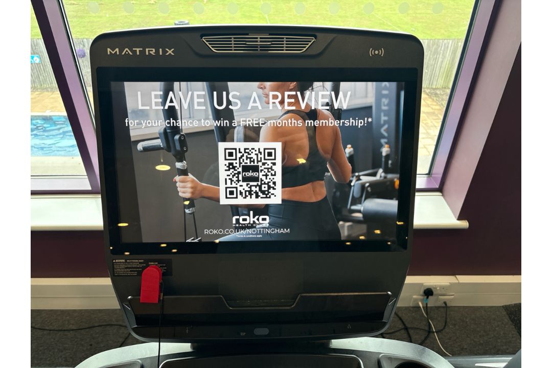 Matrix T-ES Treadmill With Touchscreen - Image 2 of 8