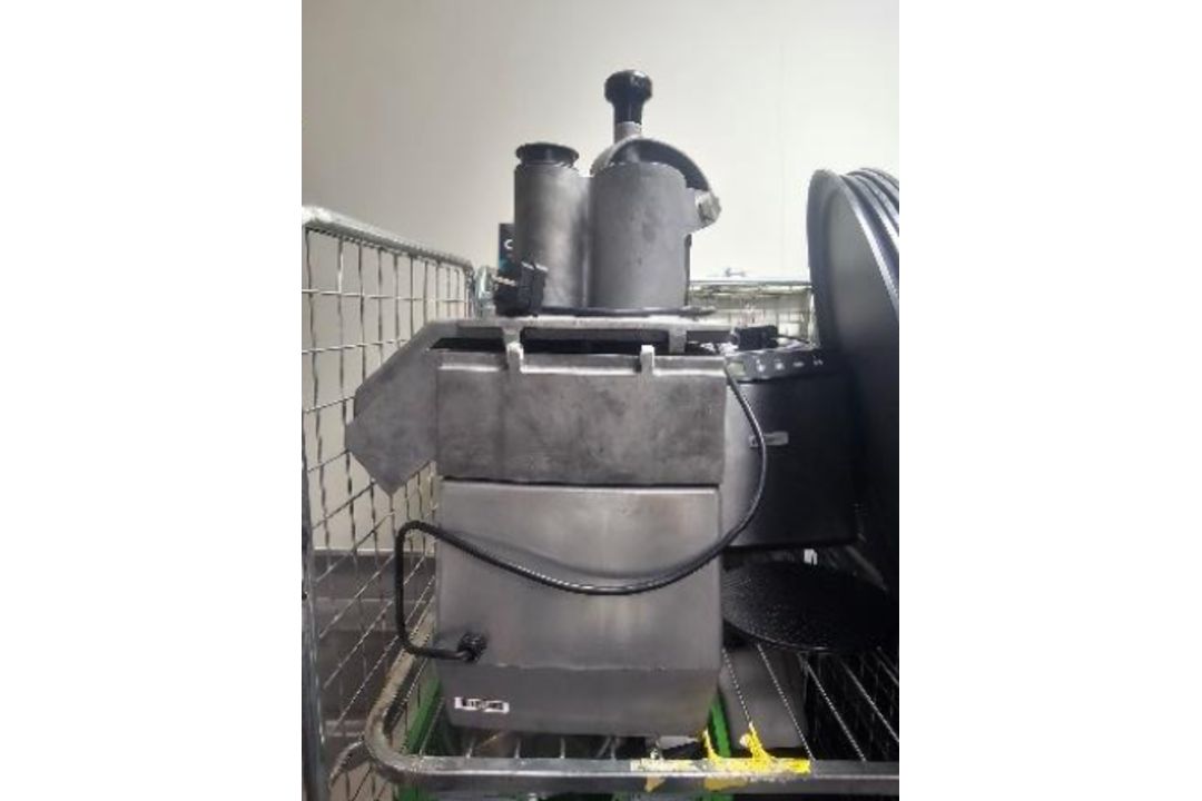 *NOW NO RESERVE* Robotcoupe R652 VV Food Processor - Image 2 of 3