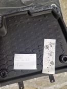 *NO RESERVE* 8 x VAUXHALL COMBO MATS SET