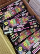 Approximately 1000 x LOOM KIT & BANDS