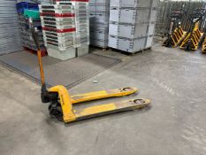 Jungheinrich Pallet Truck 2200kg
