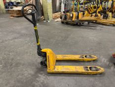 Jungheinrich Pallet Truck 2200kg