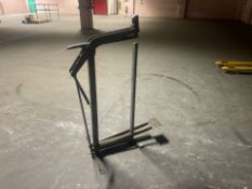 Manual Carton Bottom Stapler