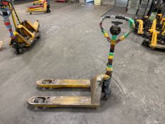 Mic Pallet Truck 2200kg