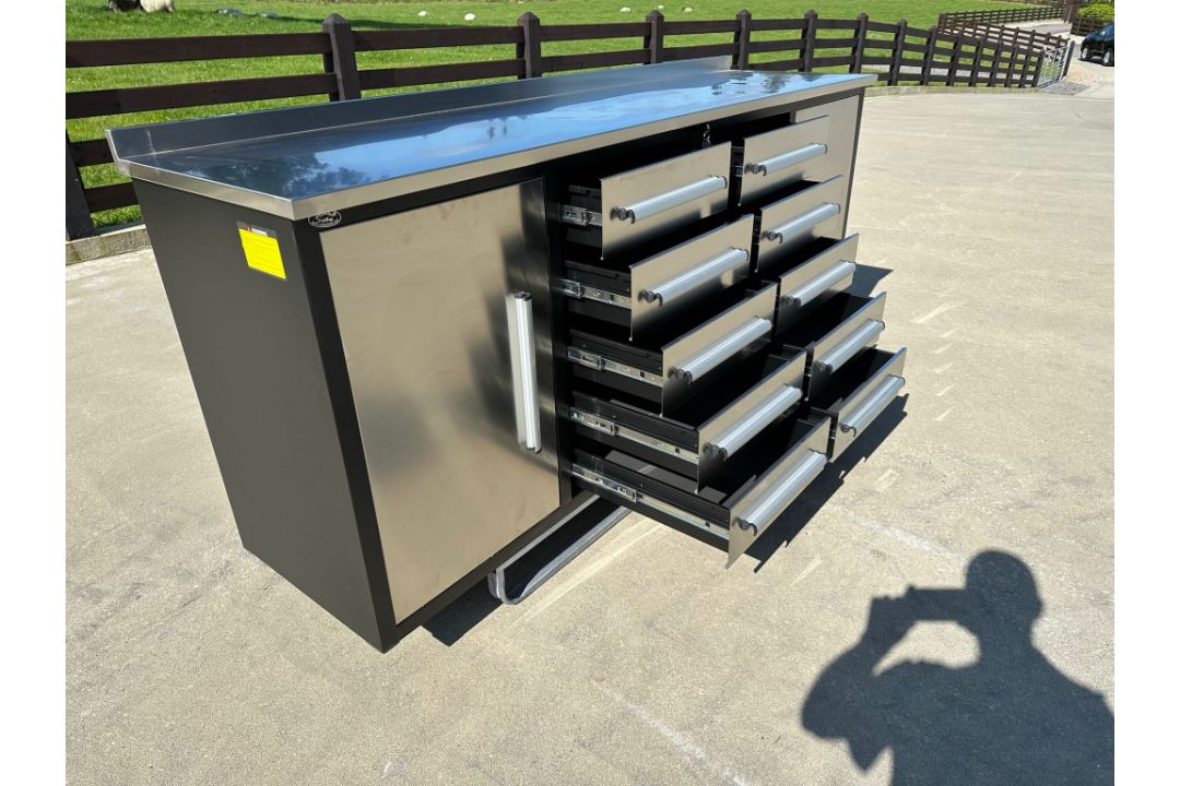 Steelman 7 Foot Storage Cabinets With Workbench, 2 Cabinets, 10 Drawers, Brand New & Unused - Image 4 of 4
