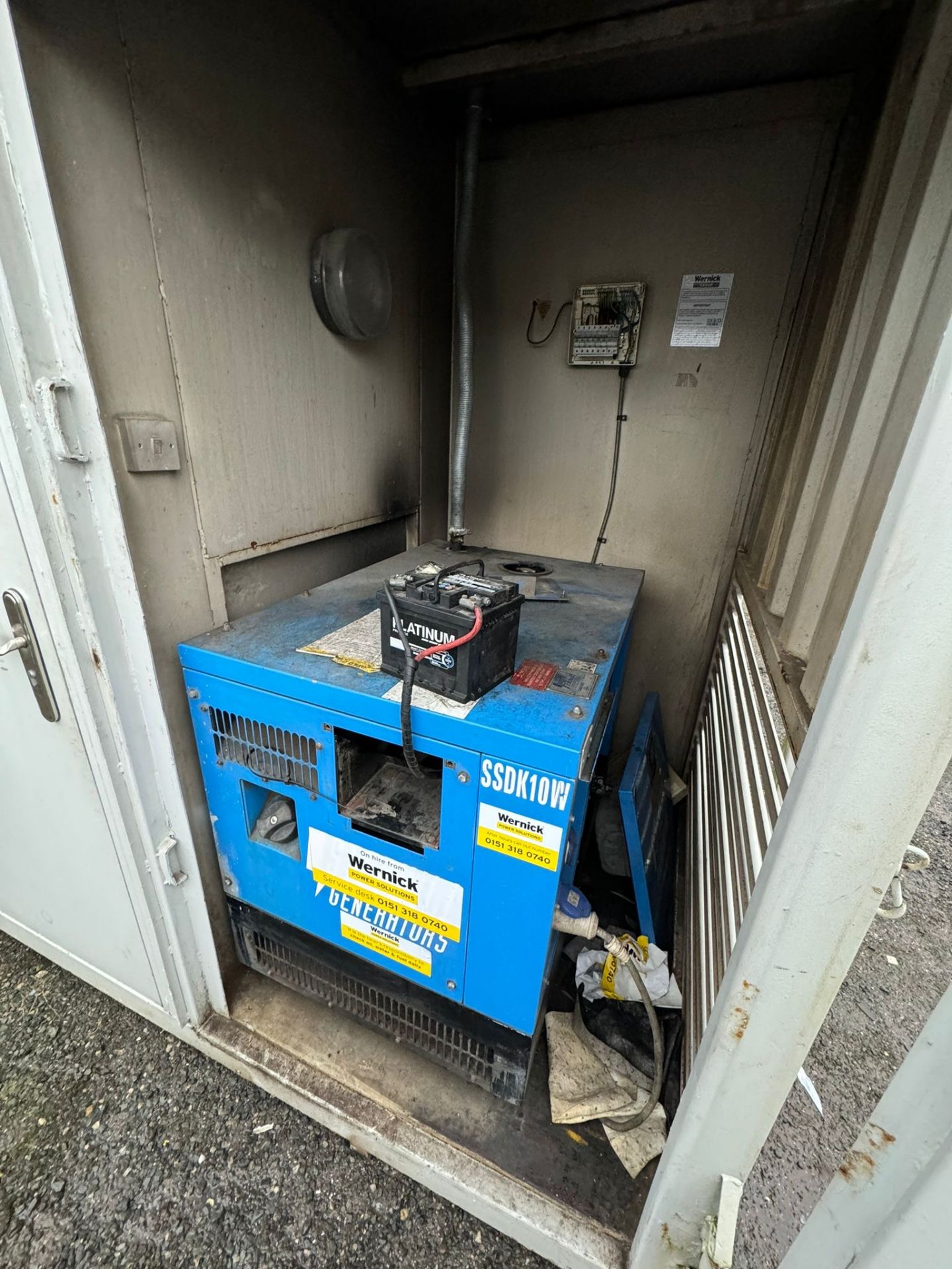 24ft Static Welfare Unit With Toilet, Canteen, Generator, Site Cabin Office Welfare Container - Image 14 of 14