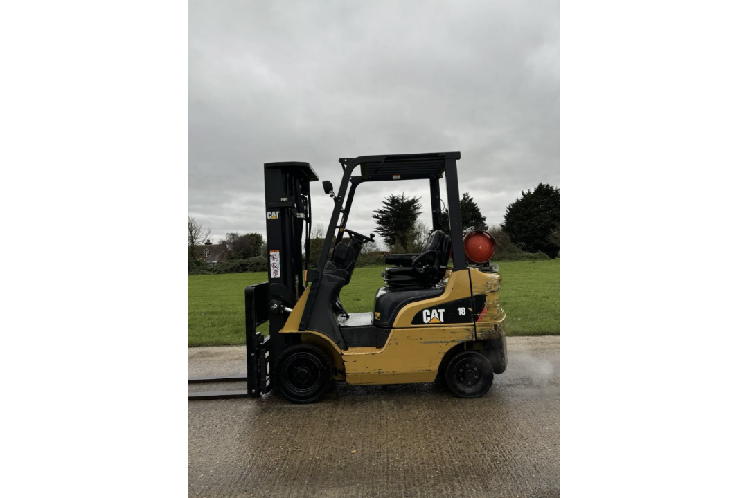 2018, CATERPILLAR - 1.8 Ton Gas Powered Forklift Truck (8,400 hours) - Image 6 of 6