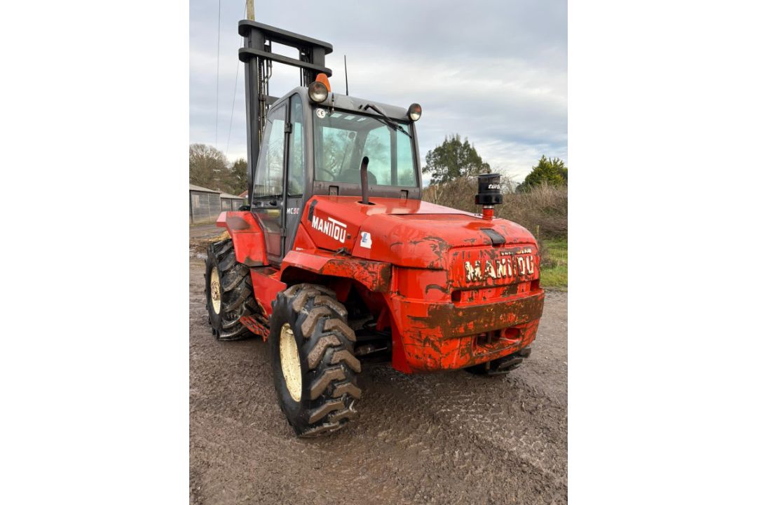Manitou 5 Tonne 2WD Rough Terrain Forklift, 1999, 9896 Hours - Image 4 of 8