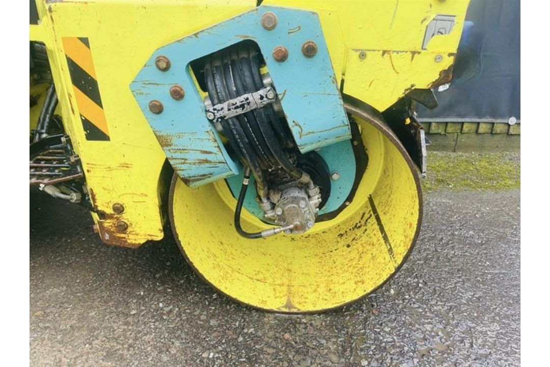 2016 Ammann ARX12 Roller, Only 549 Hours - Image 11 of 12