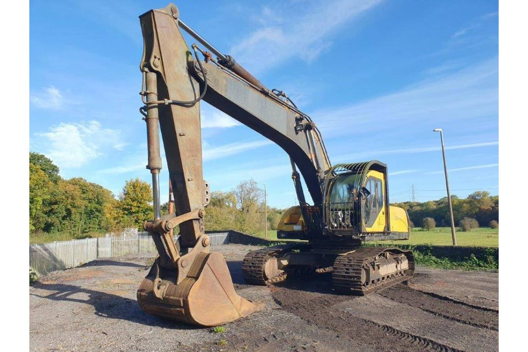 1997 - Samsung SE350 Excavator - Image 1 of 2