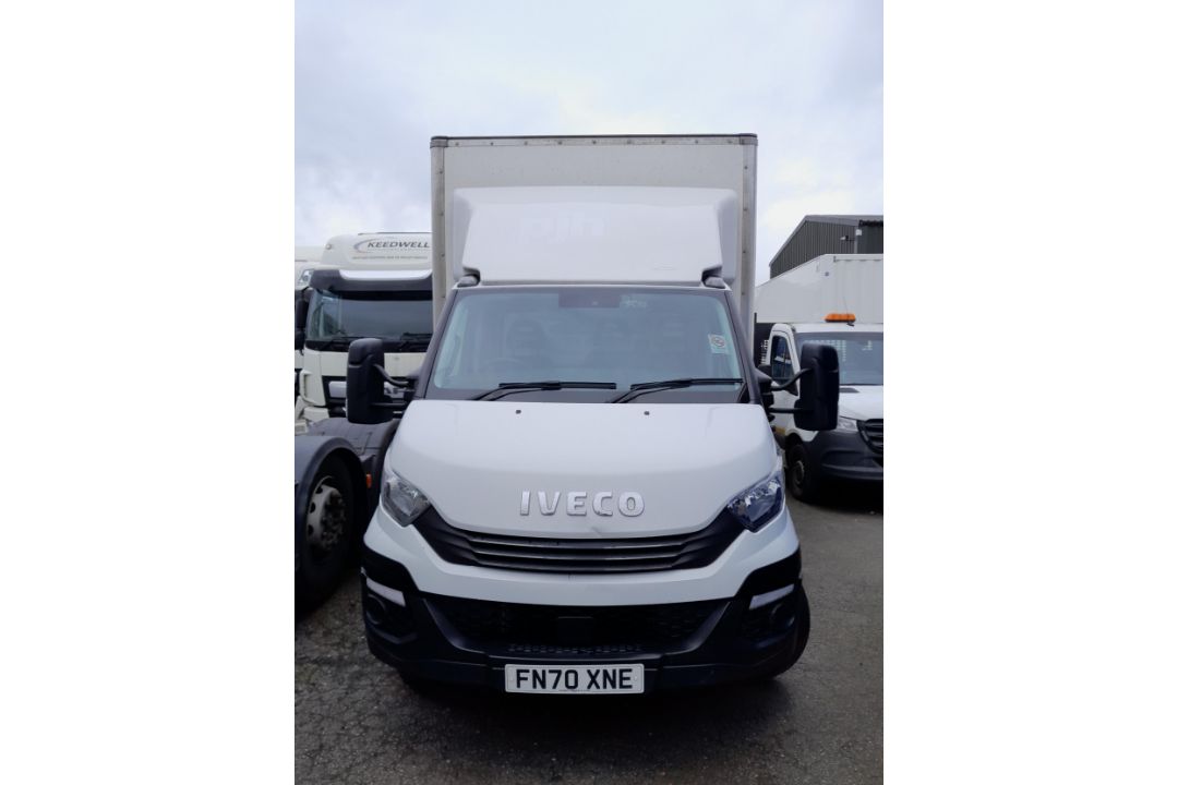 2020 (FN70 XNE) Iveco Daily 72C18 Box Tail-lift (255,132 km's) (159,457 miles) - Image 1 of 7