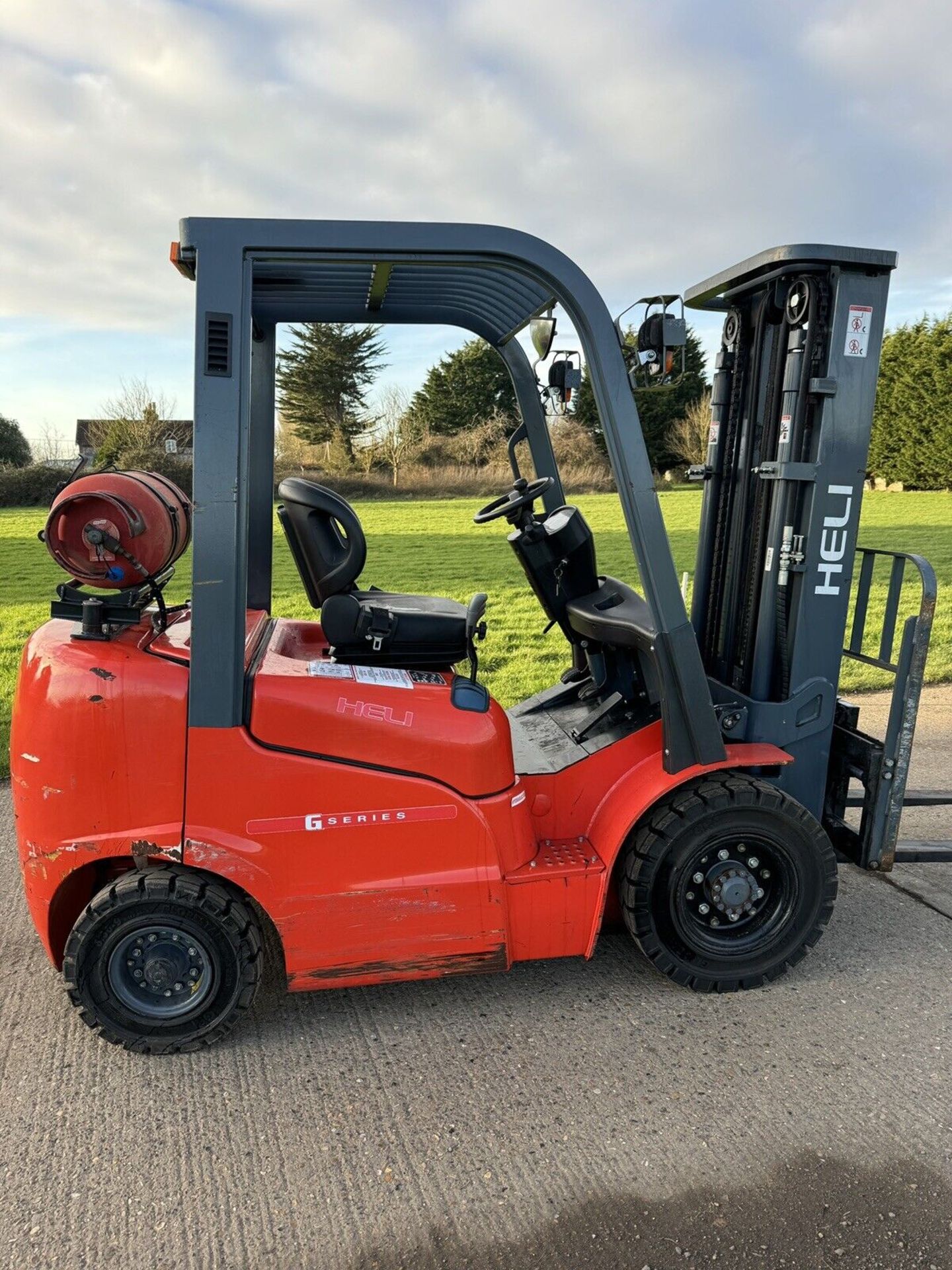 2019 Heli 2 Tonne Gas Forklift, Container Spec, 2945 Hours - Image 3 of 6
