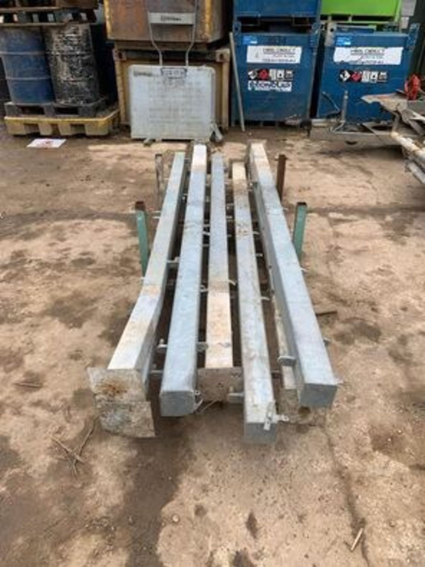 Heavy Duty Galvanised Link Fencing With Posts, Braces & Gates - Image 5 of 10