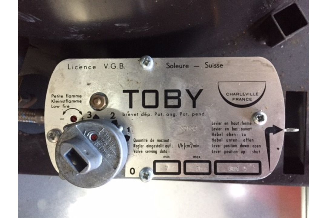 NO RESERVE - UNUSED Multi-Fuel Heater - DEVILLE with Blue Flame Technology - Image 3 of 17