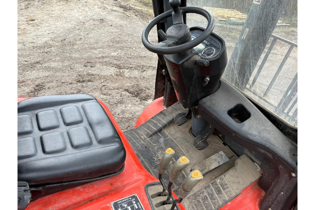 2016 Heli FD30G 3 Tonne Diesel Forklift, 4 Metre Lift, AMAZING LOW 1369 HOURS - Image 7 of 8