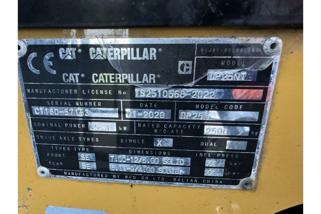 2020 Caterpillar 2.5 Tonne Diesel Forklift Container Spec Triple Mast - Image 4 of 6