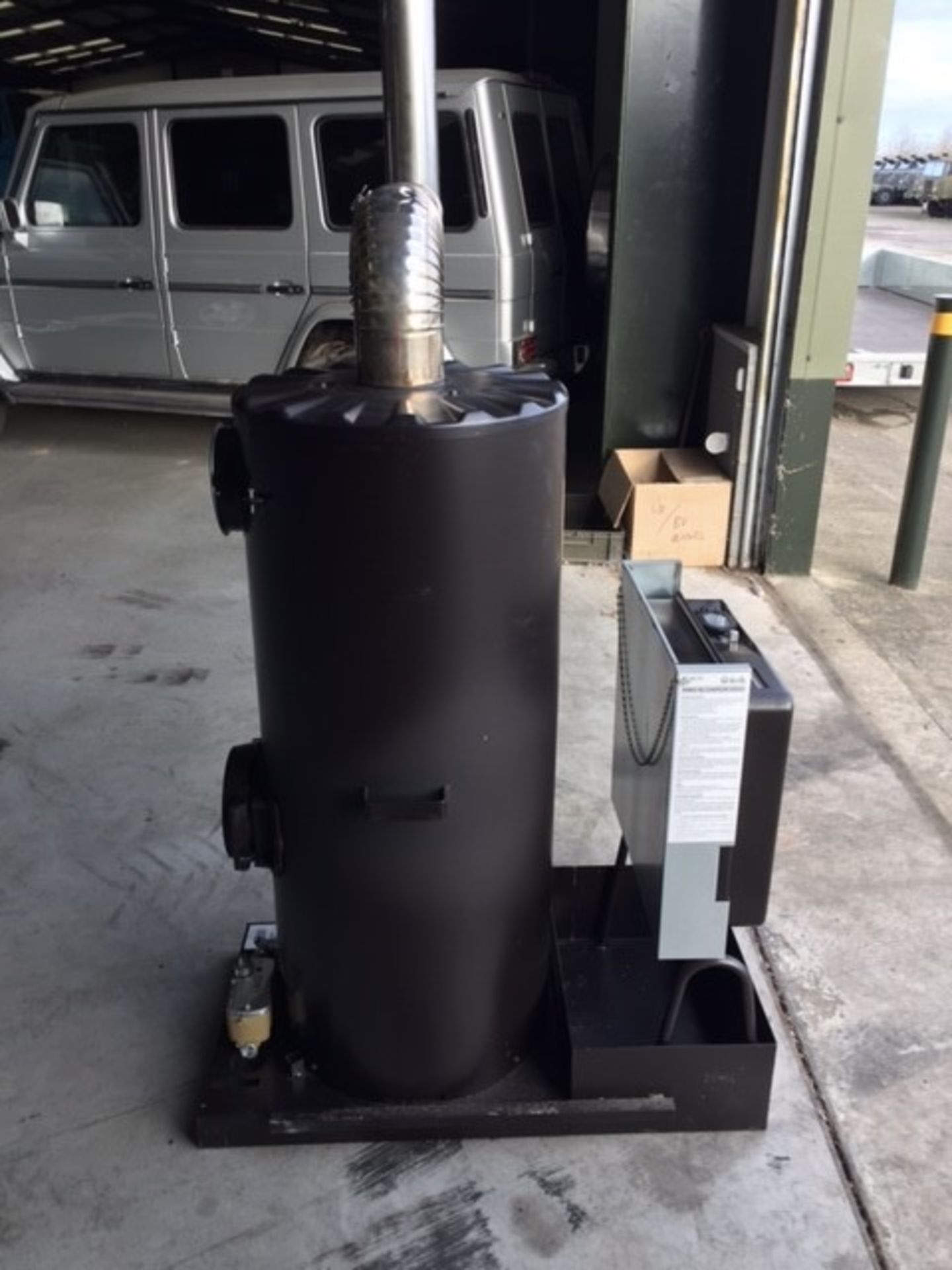 NO RESERVE - UNUSED Multi-Fuel Heater - DEVILLE with Blue Flame Technology - Image 15 of 17