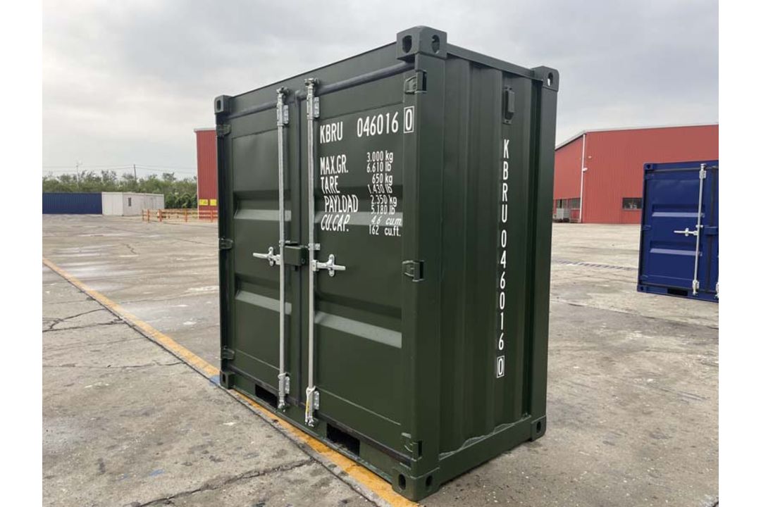 New One Trip Green 4ft Container - Total of 10 Available In Total - Image 1 of 7