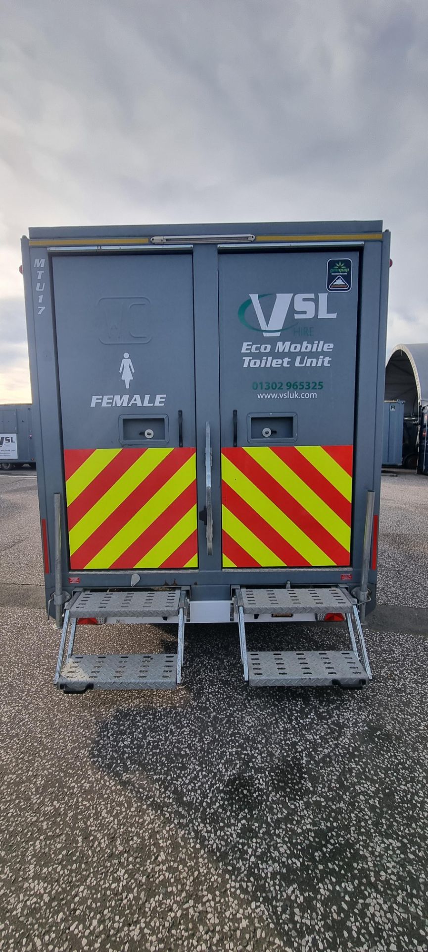 Mobile Toilet Unit GH8546, Generator Running Hours Approximately 98 Hours - Image 2 of 11