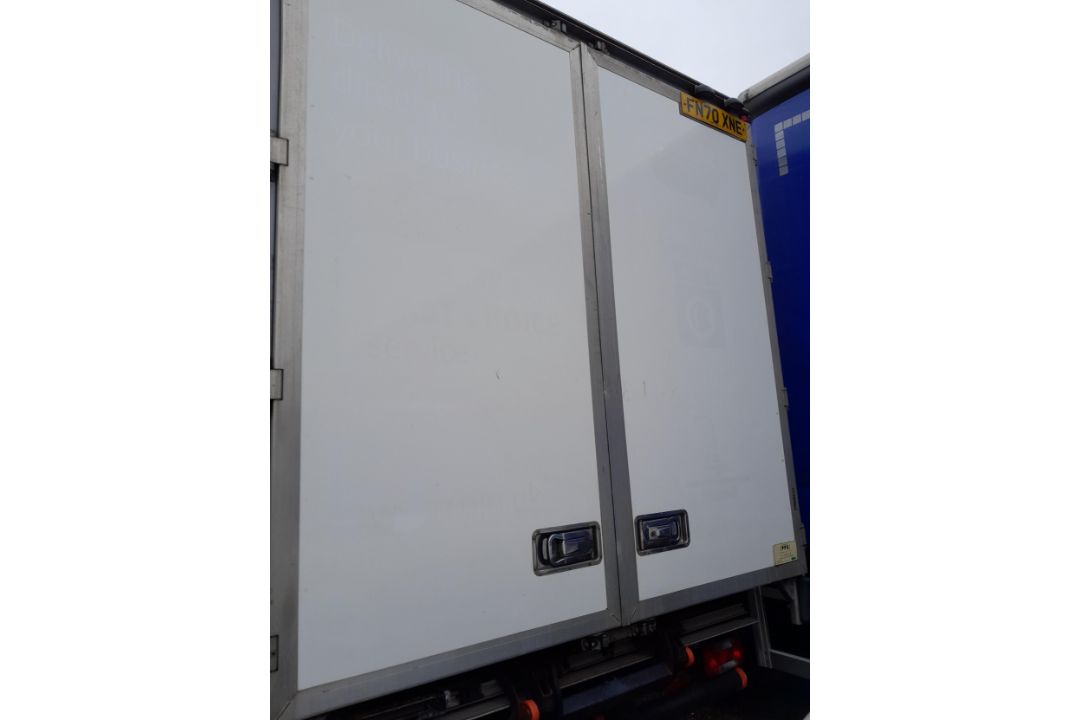 2020 (FN70 XNE) Iveco Daily 72C18 Box Tail-lift (255,132 km's) (159,457 miles) - Image 4 of 7