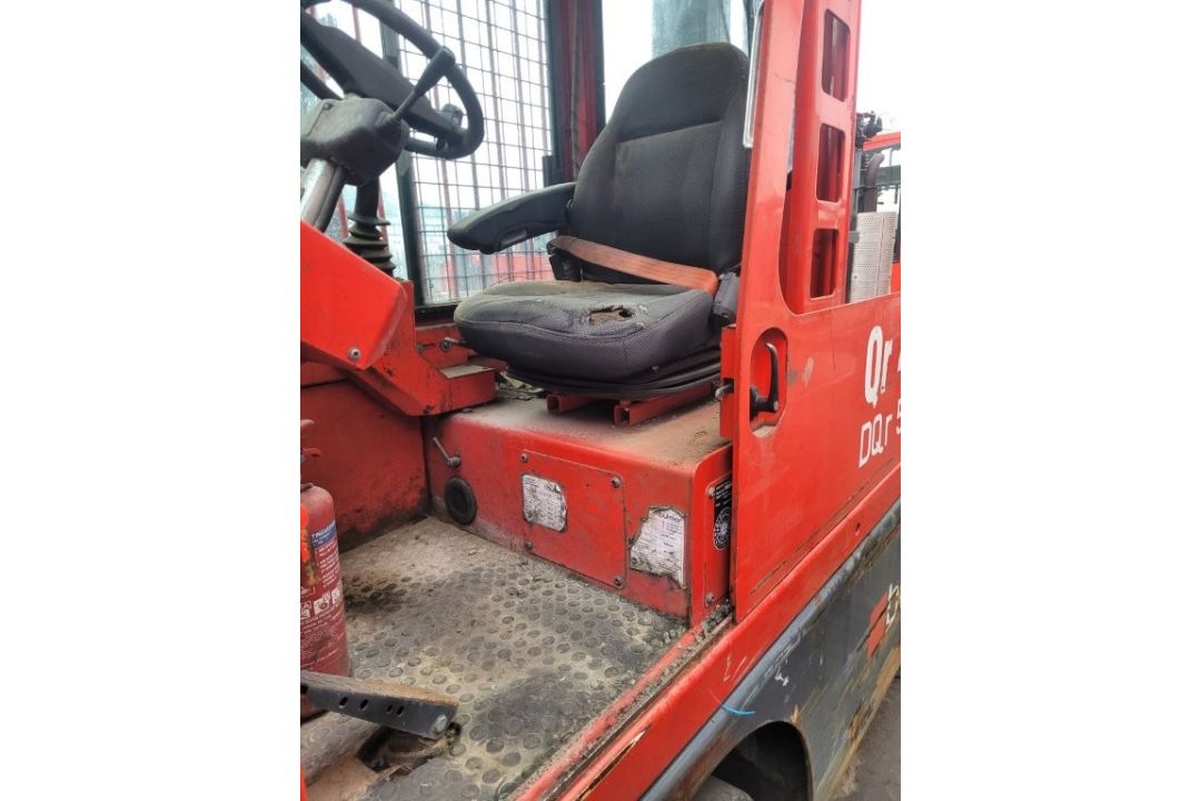RESERVE REDUCED Bulmor Sideloader Forklift 5 Tonne Diesel, Year 2015. Two Tier Mast 5.2m Max Height - Image 5 of 19