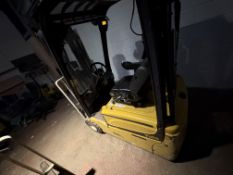 2010 Yale 2 Tonne Electric Forklift, ONLY 2612 HOURS, Charger Included
