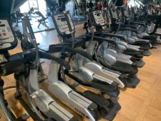 True Fitness Cross Trainer