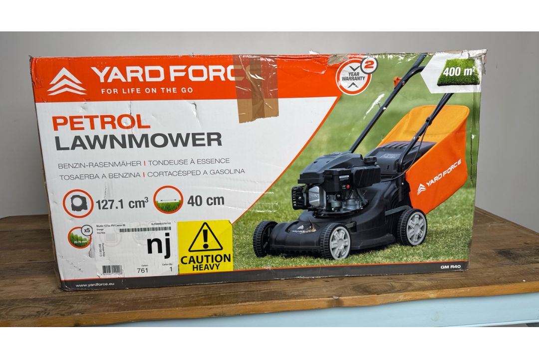 Yardforce GM R40 Petrol Lawnmower- No Reserve - Image 2 of 11