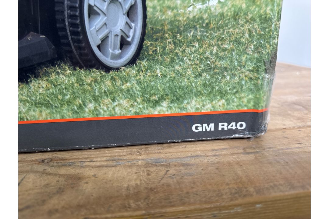 Yardforce GM R40 Petrol Lawnmower- No Reserve - Image 3 of 11