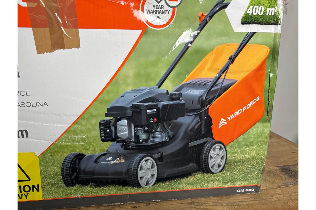 Yardforce GM R40 Petrol Lawnmower- No Reserve - Image 4 of 11
