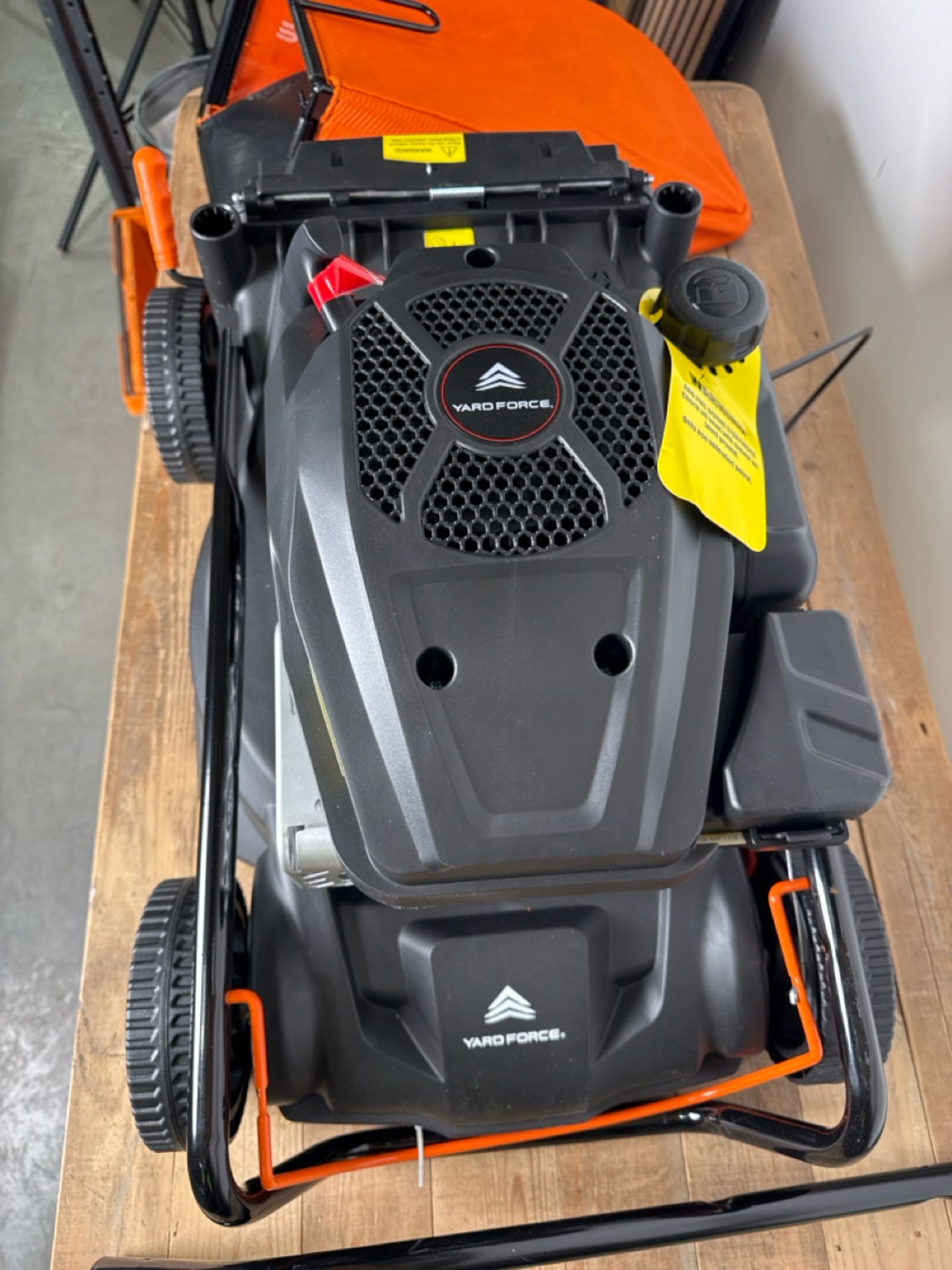 Yardforce GM R40 Petrol Lawnmower- No Reserve - Image 7 of 11