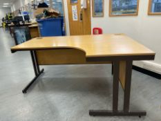Radial Right Hand Office Desk x Group Of 4 *No Reserve*