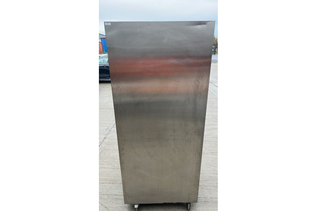 NO RESERVE Williams Refrigerator - Image 2 of 7