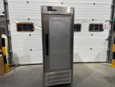 NO RESERVE Williams HJ1U Tall Fridge