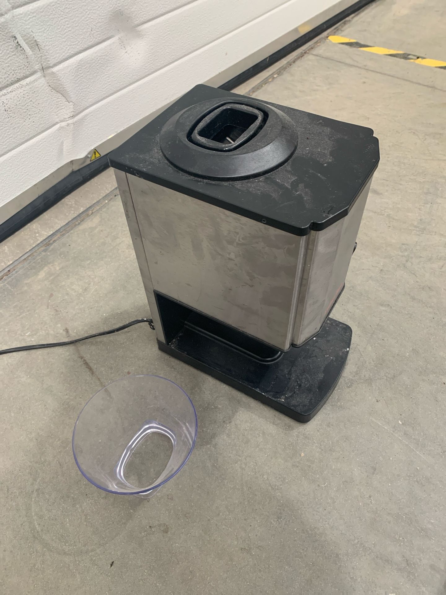 NO RESERVE Caterlite Grinder - Image 5 of 9