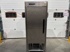 NO RESERVE Williams HJ1U Tall Fridge