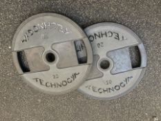 Technogym 20kg Weight Plates x2