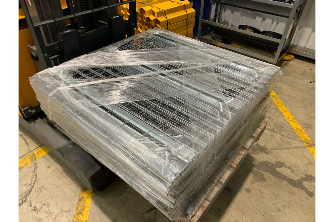 Pallet Of Approximately 18 x Metal Racking Shelves - Image 1 of 5