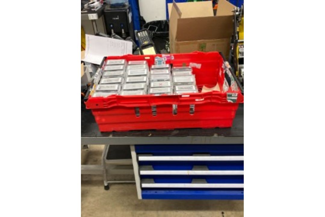 Red Bale Arm Crate x150 - Image 2 of 2
