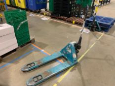 Pallet Truck 2000KG Capacity